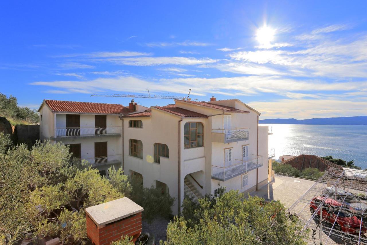 Apartments With A Parking Space Brela, Makarska - 18495 Kültér fotó