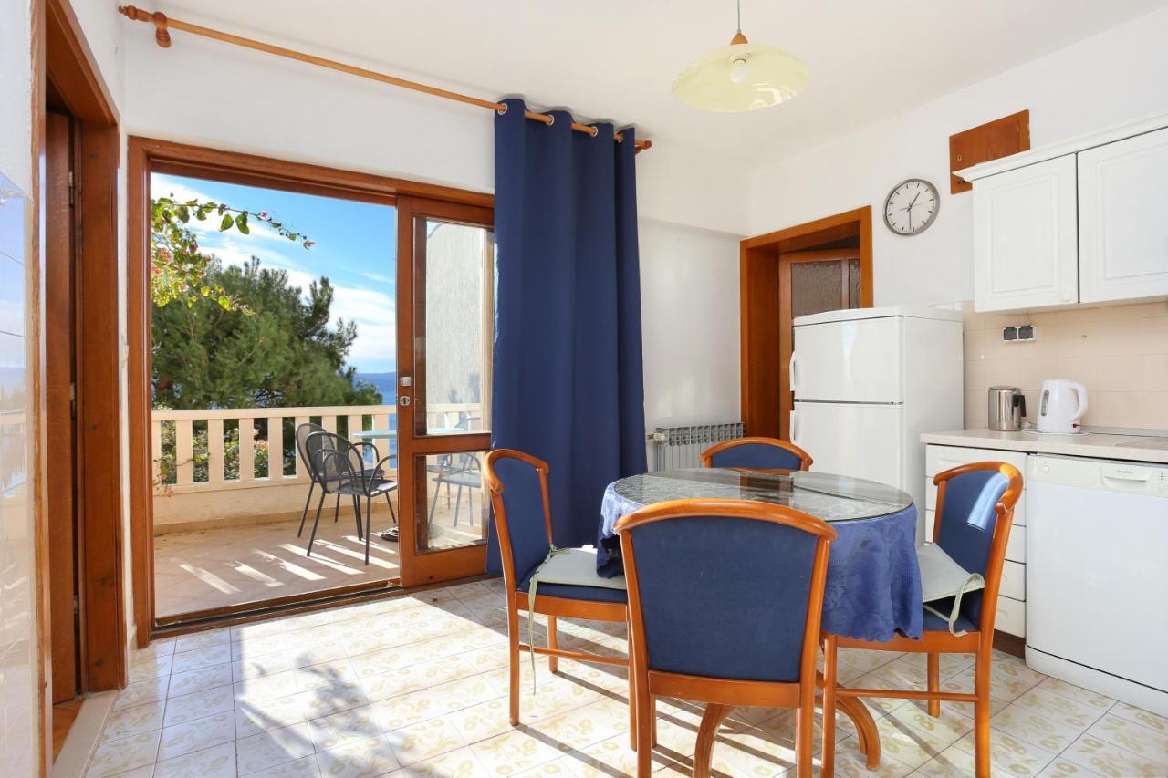 Apartments With A Parking Space Brela, Makarska - 18495 Kültér fotó